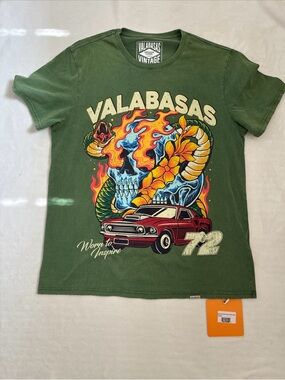 Valabasas NWT T-Shirt
